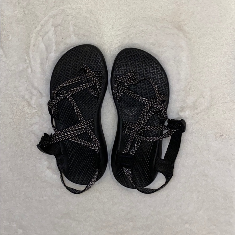 Women’s Chaco! 🖤